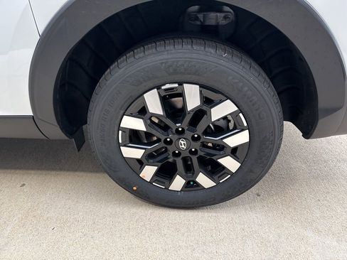 New 2026 Hyundai Santa Cruz SEL FWD image 13