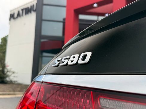 Used 2023 Mercedes-Benz S 580 4MATIC Sedan image 8