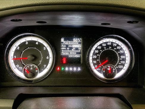 Used 2017 RAM 1500 Express image 18