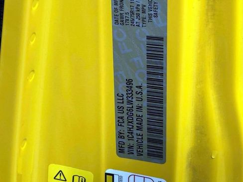 Certified 2020 Jeep Wrangler Unlimited Sport S AWD/4WD image 18