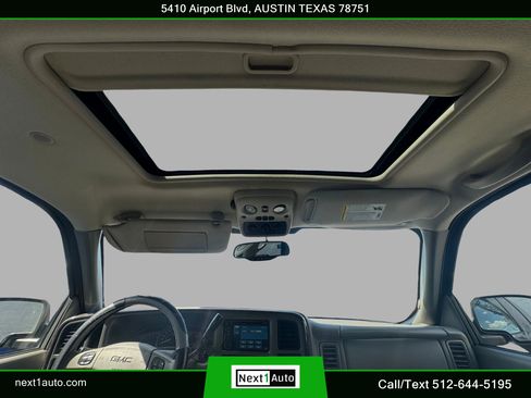 Used 2005 GMC Yukon Denali AWD/4WD image 25