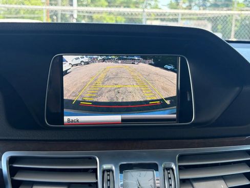 Used 2015 Mercedes-Benz E 350 4MATIC Sedan w/ Premium 1 Package image 33