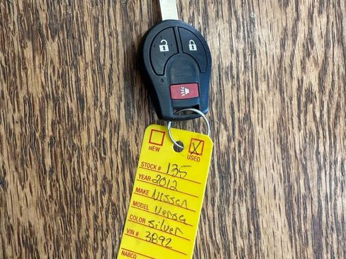 Used 2012 Nissan Versa SL image 20