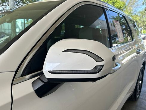 Used 2021 Hyundai Palisade Limited AWD/4WD image 21