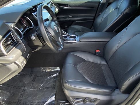 Certified 2020 Toyota Camry XSE image 26