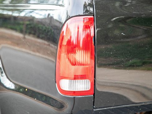 Used 1999 Ford F250 4x4 Crew Cab Super Duty image 8