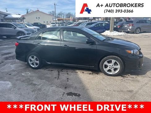 Used 2012 Toyota Corolla S image 2
