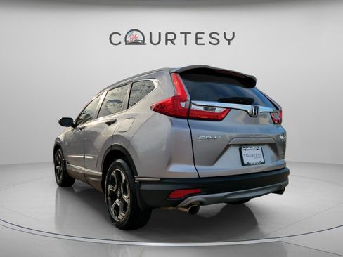 Used 2017 Honda CR-V Touring image 5
