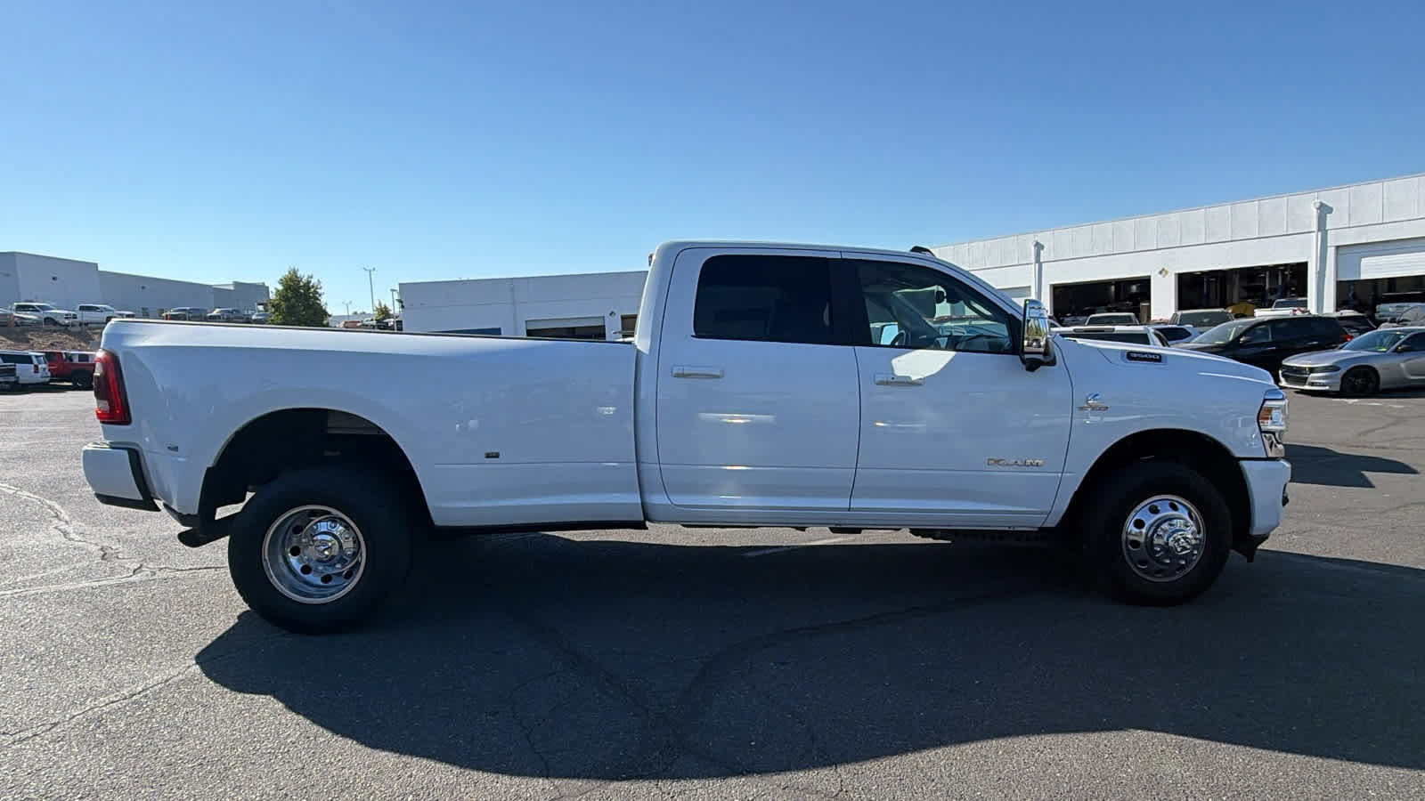Used 2023 RAM 3500 Laramie RWD image 4