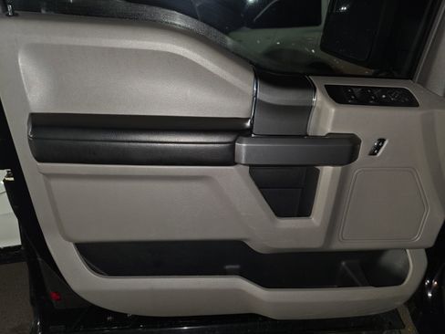 Used 2018 Ford F150 XLT w/ Equipment Group 301A Mid image 14