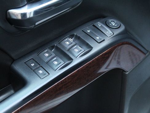 Used 2017 GMC Sierra 1500 SLE w/ SLE Value Package image 21