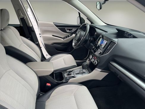 Used 2020 Subaru Forester Premium image 13