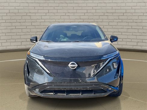 Used 2024 Nissan Ariya Evolve+ image 2