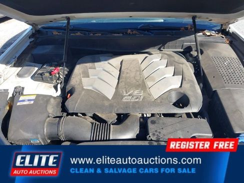 Used 2012 Hyundai Equus Signature image 19