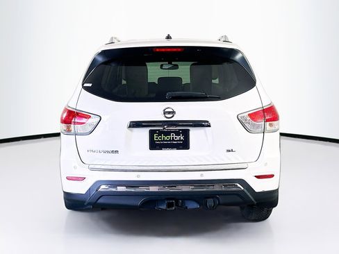 Used 2013 Nissan Pathfinder SL w/ Trailer Tow Pkg image 7