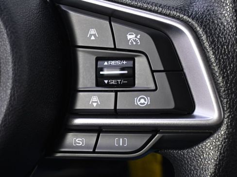 Used 2023 Subaru Forester AWD/4WD image 33