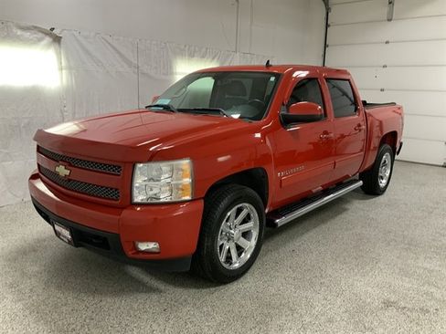 Used 2007 Chevrolet Silverado 1500 LTZ w/ Safety Package AWD/4WD image 3