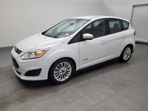 Used 2017 Ford C-MAX SE image 2