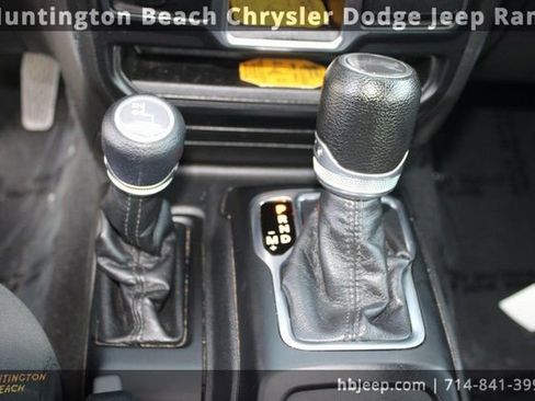 Used 2023 Jeep Wrangler Sport image 15