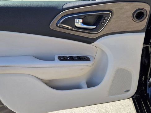 Used 2015 Chrysler 200 C w/ Navigation & Sound Group I AWD/4WD image 10