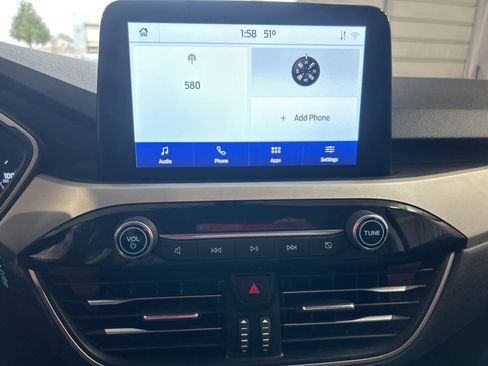 Used 2022 Ford Escape SE image 26