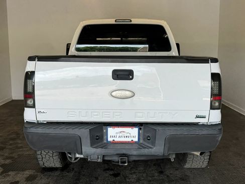 Used 2011 Ford F250 XL w/ Skid Plate Pkg AWD/4WD image 5