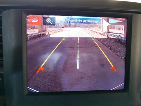 Used 2023 RAM 2500 Tradesman w/ Chrome Appearance Group image 16