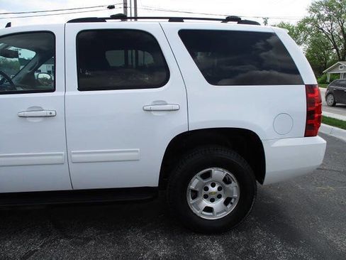 Used 2011 Chevrolet Tahoe LS w/ Convenience Package image 12