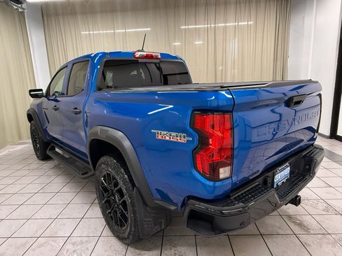 Used 2023 Chevrolet Colorado Trail Boss w/ LPO, Dark Essentials Package AWD/4WD image 9