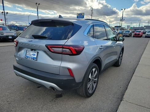 Certified 2024 Ford Escape Platinum image 5