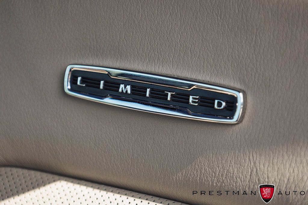 Used 2019 Ford F250 Limited w/ FX4 Off-Road Package AWD/4WD image 18