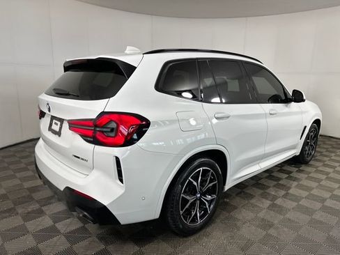 Used 2024 BMW X3 xDrive30i w/ Premium Package w/ZPA image 3