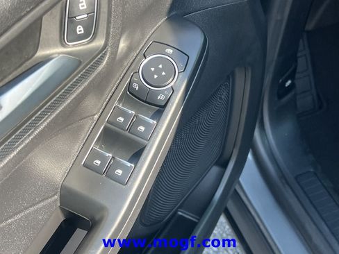 Certified 2025 Ford Escape ST-Line FWD image 18