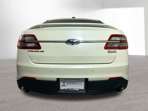 Used 2018 Ford Taurus SHO w/ Driver Assist Package image 33