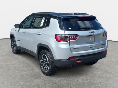 New 2026 Jeep Compass Trailhawk AWD/4WD image 7