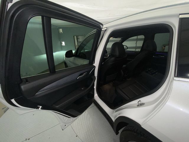 Used 2024 BMW X3 sDrive30i w/ Convenience Package RWD image 23