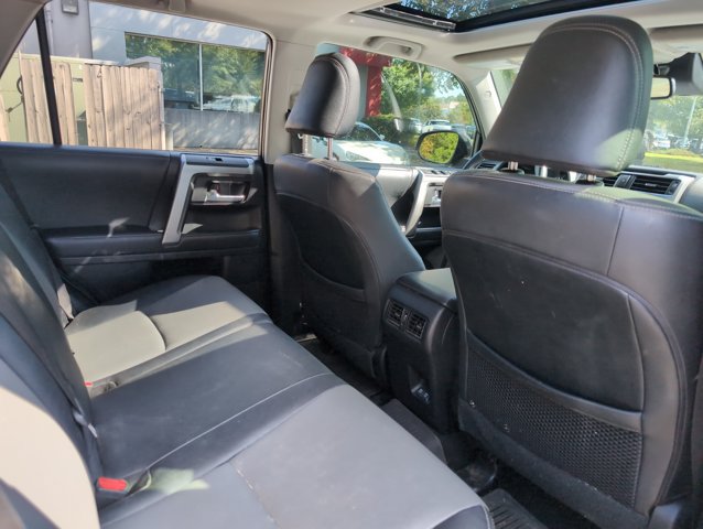 Used 2020 Toyota 4Runner SR5 Premium w/ Moonroof Package RWD image 25