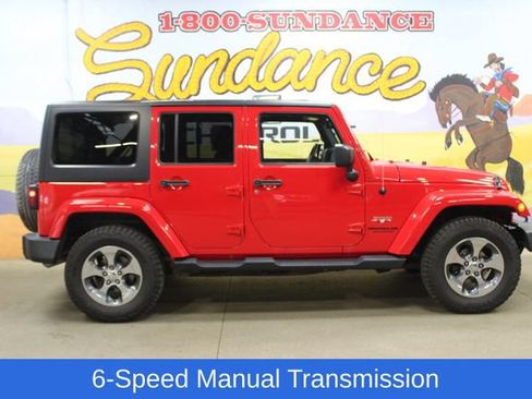 Used 2016 Jeep Wrangler Unlimited Sahara w/ Dual Top Group AWD/4WD image 1