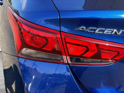 Used 2019 Hyundai Accent SE FWD image 22