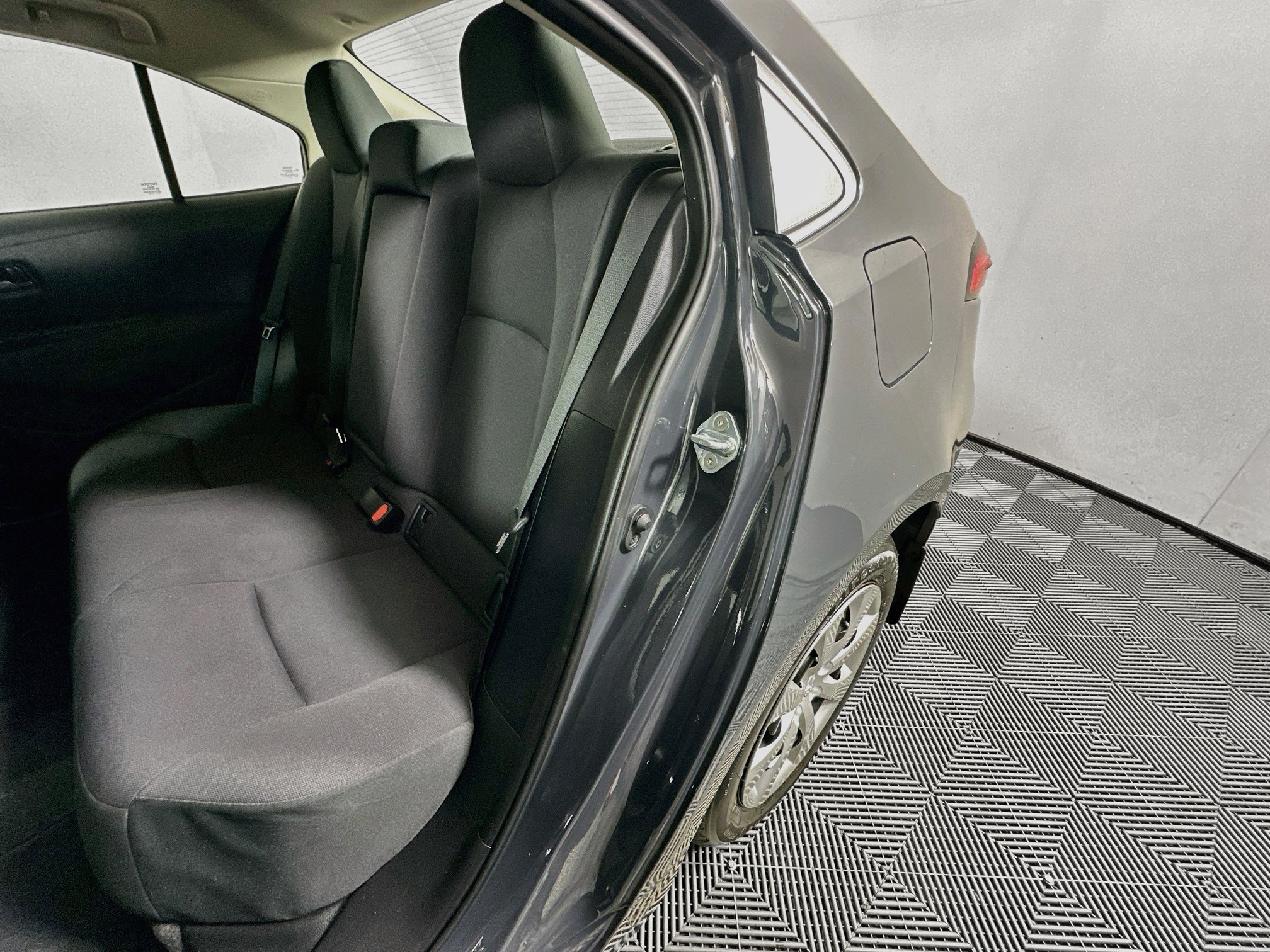 Used 2026 Toyota Corolla LE FWD image 25
