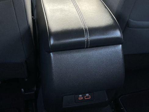 Used 2024 Nissan Altima 2.5 SV image 24