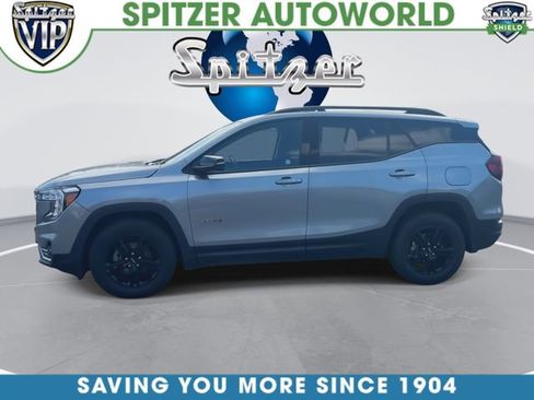 Used 2023 GMC Terrain AT4 AWD/4WD image 6