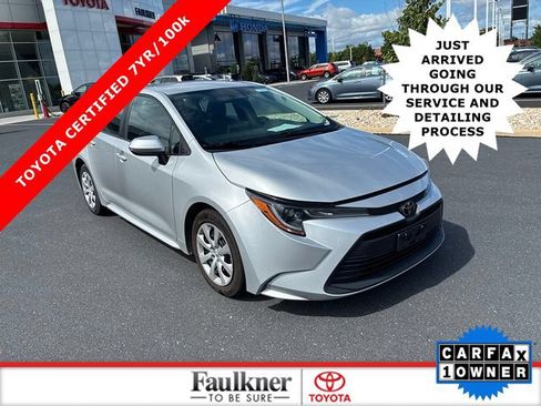 Used 2024 Toyota Corolla LE FWD image 1
