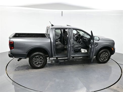 Used 2024 Ford Ranger XLT image 41