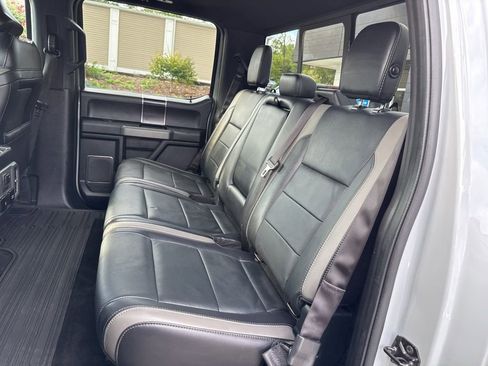 Used 2017 Ford F150 Raptor w/ Equipment Group 802A Luxury image 54