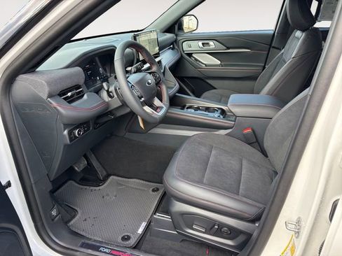 New 2026 Ford Explorer ST w/ Sun And Sound Package image 9