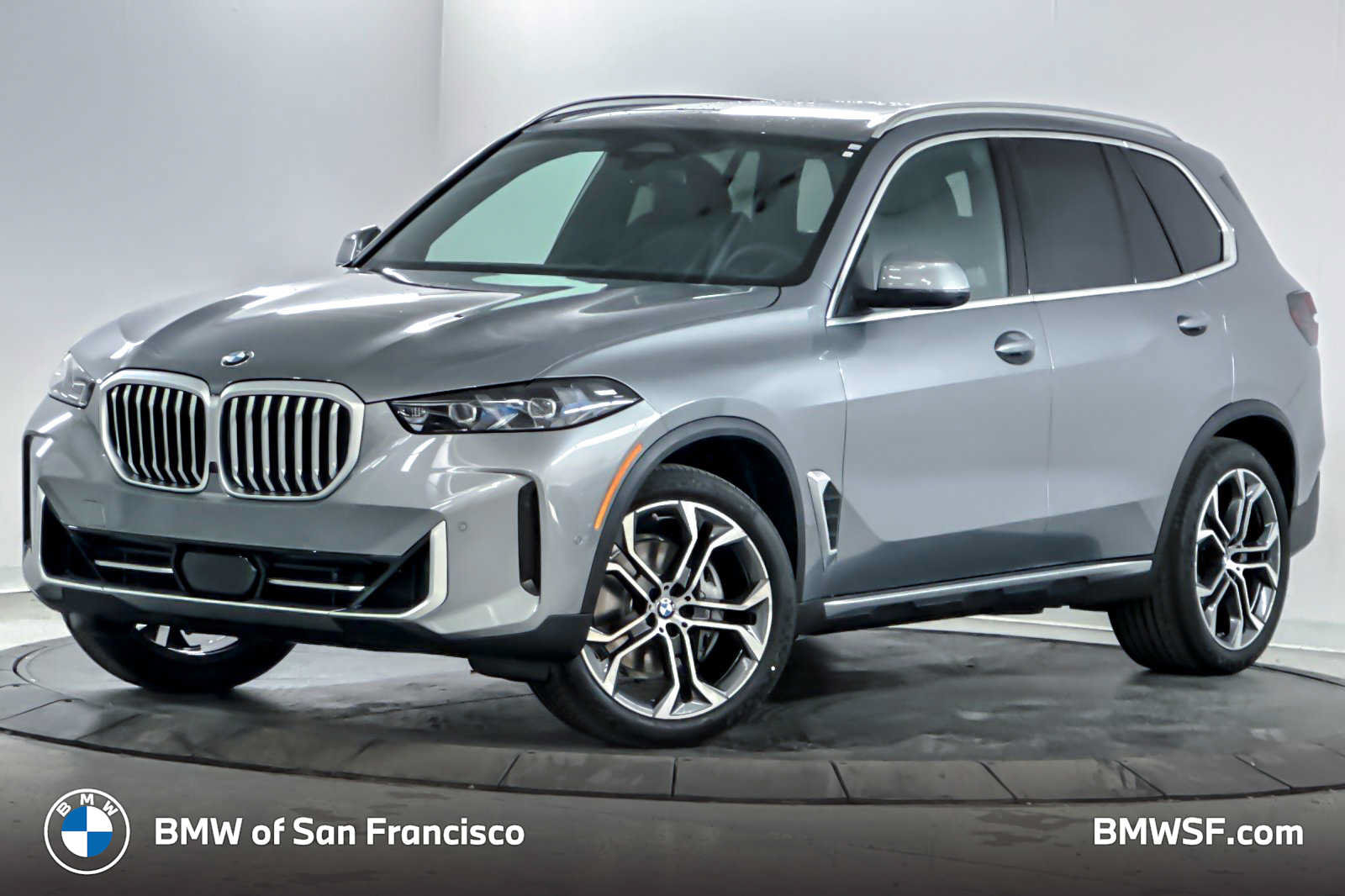 Used 2026 BMW X5 xDrive40i w/ Premium Package AWD/4WD image 1