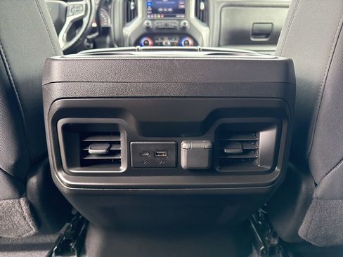 Used 2020 Chevrolet Silverado 1500 RST image 12