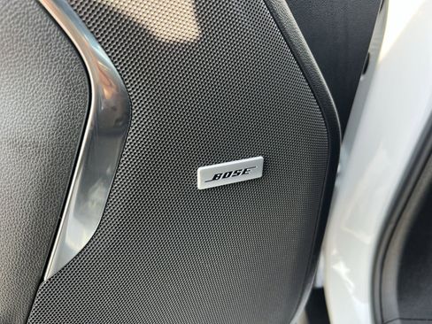 Used 2024 Chevrolet Tahoe LT image 32