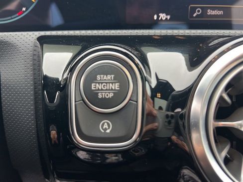 Used 2023 Mercedes-Benz CLA 250 4MATIC image 27